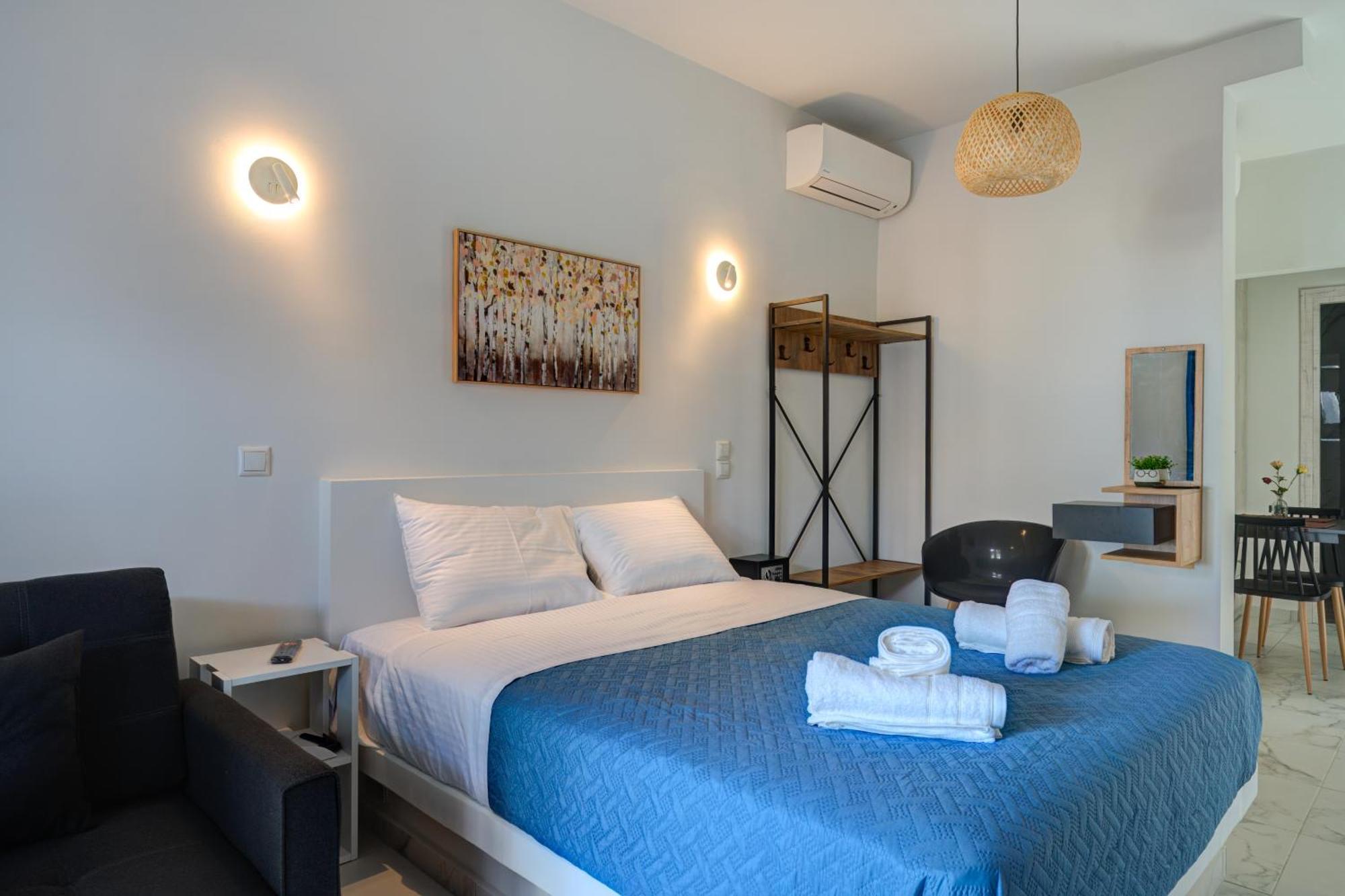 Molos Beachfront Apartments In Diakopto Buitenkant foto